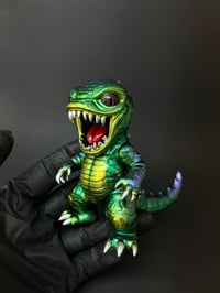 Image 2 of Hebiragon 1-Off (candy apple cat eye)