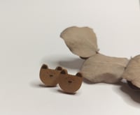 Image 2 of Stud earrings, different variants 