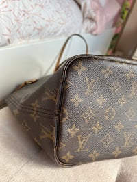 Image 13 of Louis Vuitton Neverfull MM Monogram