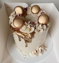 Image 4 of 6” ROUND CAKE (10 GENEROUS SERVES) Please read the description carefully!