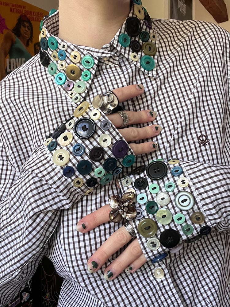 Image of CUTE AS A BUTTON SHIRT #1.1