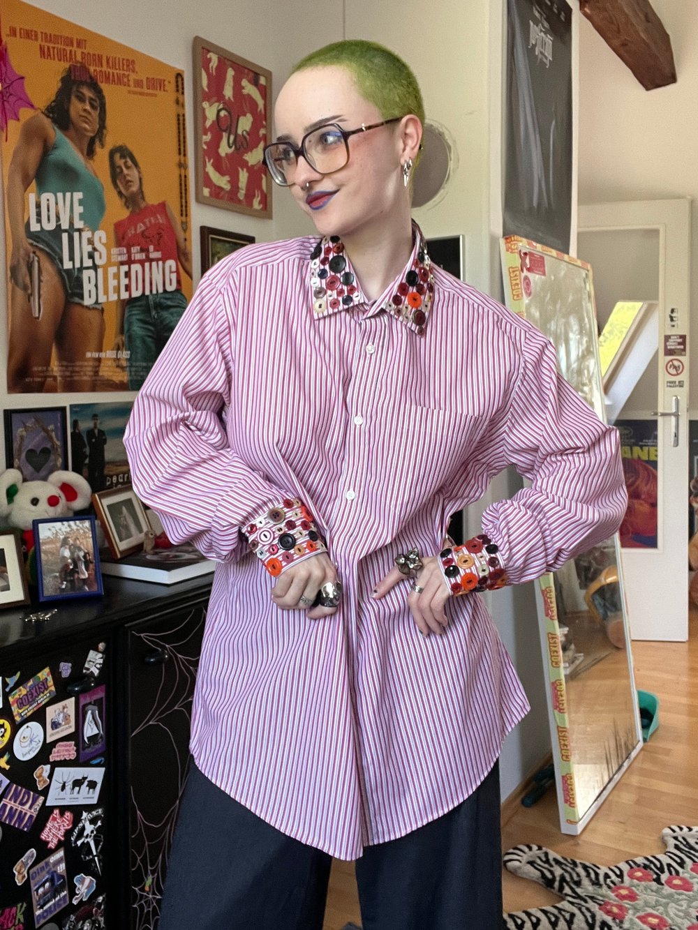 Image of CUTE AS A BUTTON SHIRT #1.4