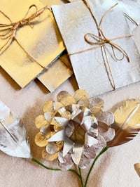 Image 2 of SILVER & GOLD Papers for making Flowers