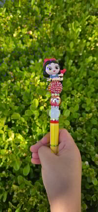 Image 1 of Snow White 1 avadis 
