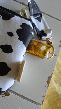 Image 3 of Country Chic - phone pocket crossbody bag 
