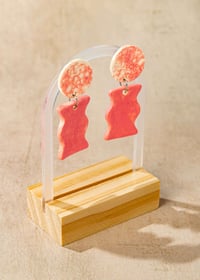 Image 4 of Dappled Wavy Vessel Stud Earrings