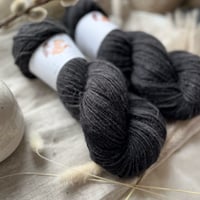 Image 2 of 432 DK - Obsidienne