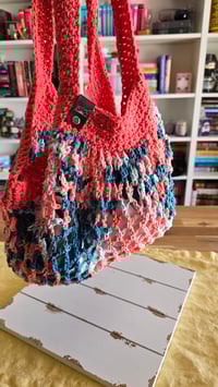 Image 7 of Coral Haze - small mesh market bag 