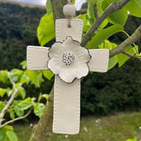 Grande Croix Fleur haute couture