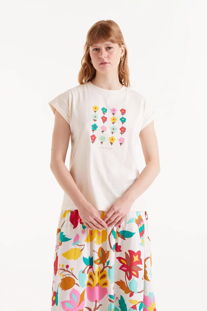 Image of CAMISETA PRINT FLORES BLANCAS