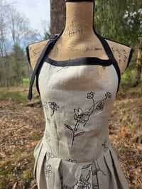Image 4 of Linen Pinafore Apron in Flax & Floral 