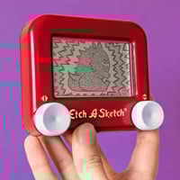 Image 2 of Gengyatt Etch A Sketch 