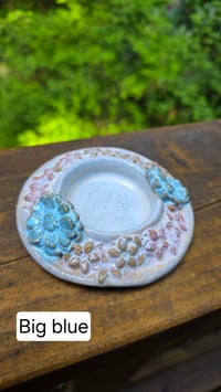 Image 2 of Tealight holders