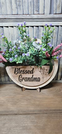 Image 3 of Flower plaque