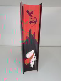 Image 2 of Hardcover Queen of Shadows by Sarah J Mass