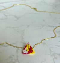 3D Triangle Pink Yellow White