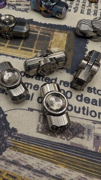Image 6 of Drop Nebu 2.0 in Vertical Cut Damasteel