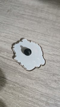 Image 4 of Mobbin pins