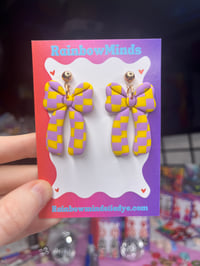 Purple & yellow check earrings 