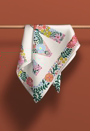 Image of PAÑUELO 100% SEDA MAMÁ II