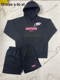 Image 4 of Ladies summer Huddies Set wf