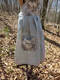 Image 4 of Linen Pinafore Apron in Grey & Floral Accent