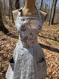 Image 3 of Linen Pinafore Apron in Grey & Floral Accent