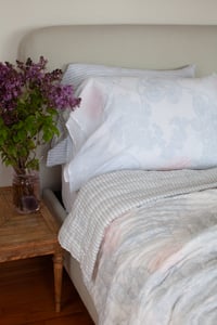 Image 4 of Big Paisley Quilt