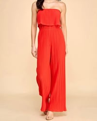 Image 2 of The Flowy Jumpsuit - Pink
