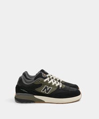 Image 1 of NEW BALANCE_ANDREW REYNOLDS 933 :::BLACK/OLIVE:::