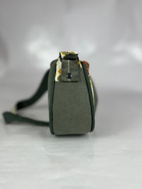 Image 4 of (Green) Zipper Shoulder Bag