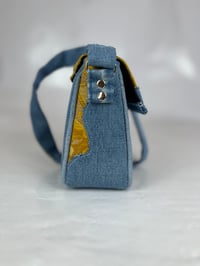 Image 2 of (Blue) Top Cover Shoulder Bag