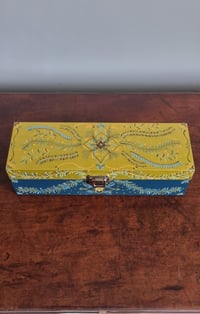 Image 2 of Oblong trinket box 35Lx11Dx10H