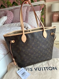 Image 5 of Louis Vuitton Neverfull MM Monogram Beige