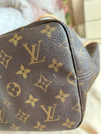 Image 9 of Louis Vuitton Neverfull MM Monogram Beige