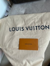 Image 22 of Louis Vuitton Neverfull MM Monogram Beige