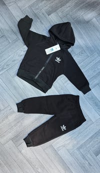 Infant kids Tracksuits  12/18 month