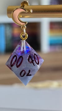 Image 4 of Daughter of the Red Moon d10 earrings 
