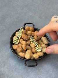 Image 3 of Pin Mr Peanut