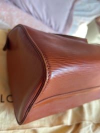 Image 17 of Louis Vuitton Brown Epi Leather Speedy 30
