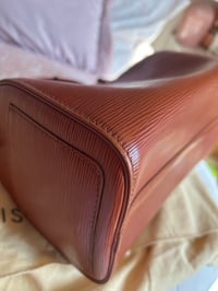 Image 19 of Louis Vuitton Brown Epi Leather Speedy 30