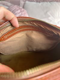 Image 22 of Louis Vuitton Brown Epi Leather Speedy 30