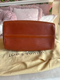 Image 15 of Louis Vuitton Brown Epi Leather Speedy 30