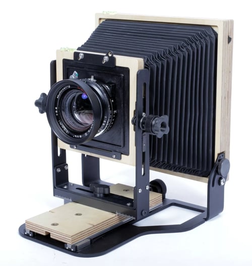 Image of Intrepid 5X7 Field camera w/ Schneider 210mm lens + holders + fresnel #0350