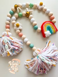 Image 5 of RTS OAK Buzz & Blooms Garland #1