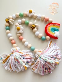 Image 6 of RTS OAK Buzz & Blooms Garland #1