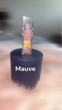 Image 4 of Shear lip gloss