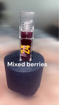 Image 6 of Shear lip gloss