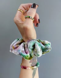 Image 5 of Luxury Silk Velvet Scrunchie (#3)