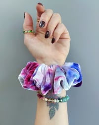 Image 2 of Luxury Silk Velvet Scrunchie (#7)